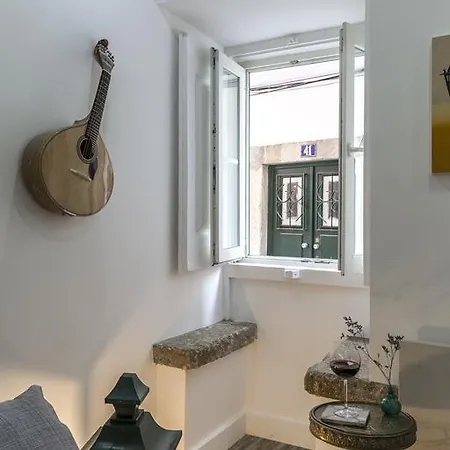 Youlisbon Alfama Studio Apartment
